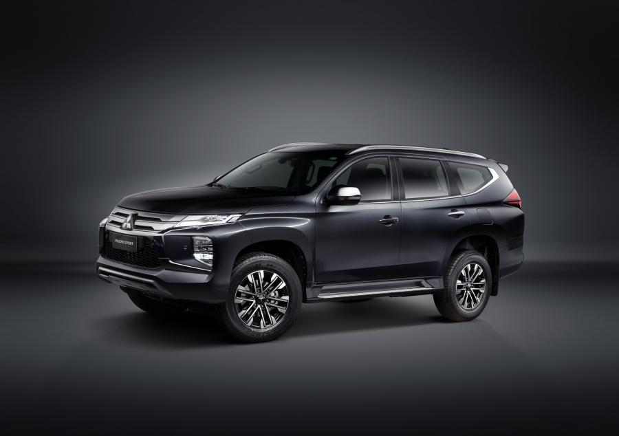  Mitsubishi Pajero Sport HPE-S 2020 года  (LA) (фото 9 из 38)